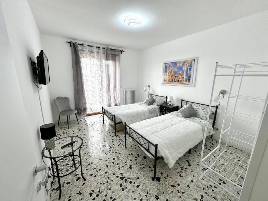 Romafatata: Intero Appartamento Exterior foto