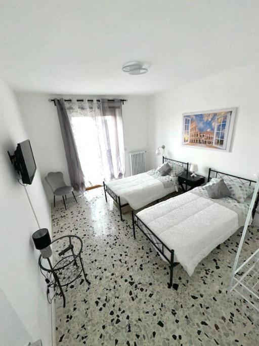 Romafatata: Intero Appartamento Exterior foto